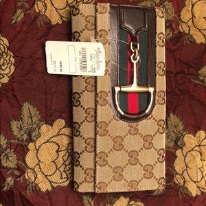 Authentic brand new Gucci wallet